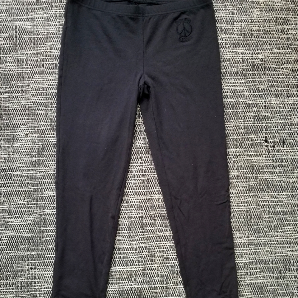 Juicy Couture leggings.
